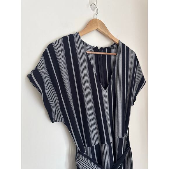 Rails Linen Wide Leg Striped Jumpsuit - Medium - Picture 3 of 8